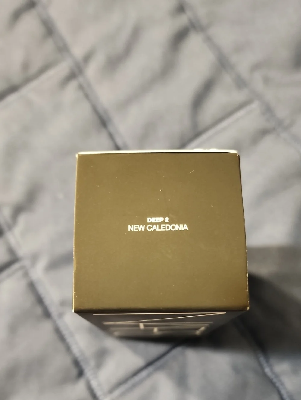 NARS Sheer Glow Foundation - Deep 2 New Caledonia - Picture 4 of 7